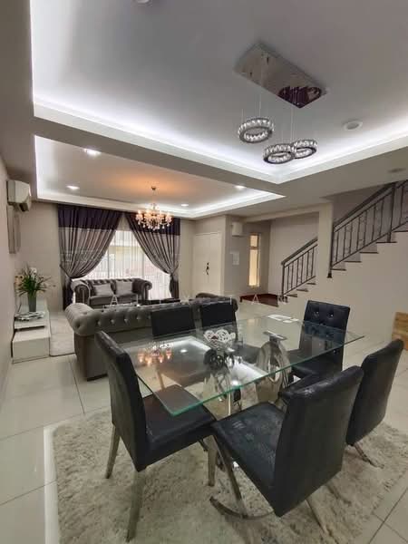 Taman Dengkil Jaya untuk Untuk Dijual - RM 575,800, Mac 2026 - Living Room - PropertyGuru.com.my