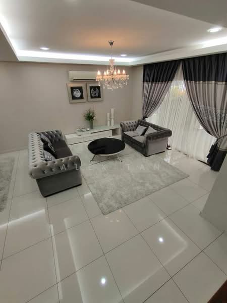 Taman Dengkil Jaya untuk Untuk Dijual - RM 575,800, Mac 2026 - Living Room - PropertyGuru.com.my