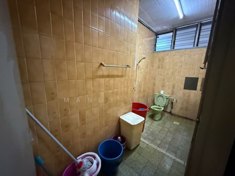 1-storey Terraced House for Sale in Taman Bukit Maluri (Kepong) - Mandy Liew - Bathroom - PropertyGuru.com.my