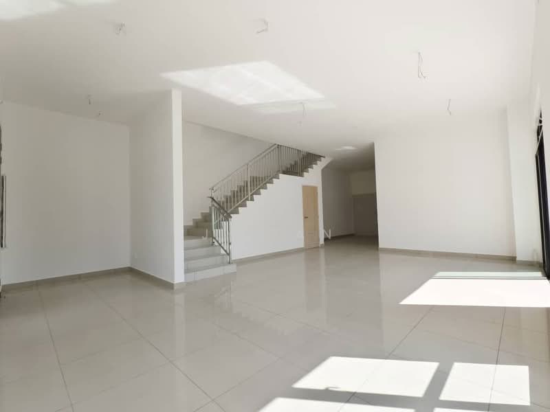Cluster House for Sale in Johor Bahru (Johor) - JY Tan - Living Room - PropertyGuru.com.my