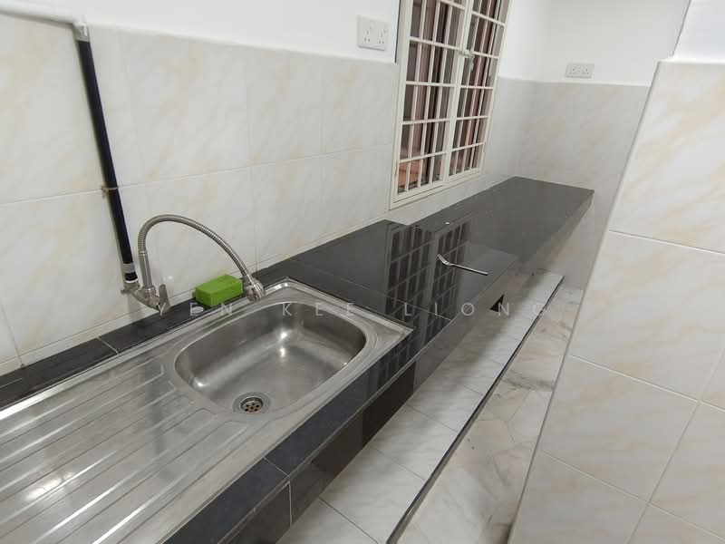 Desa Gembira untuk Untuk Dijual - RM 680,000, Apr 2026 - Kitchen - PropertyGuru.com.my