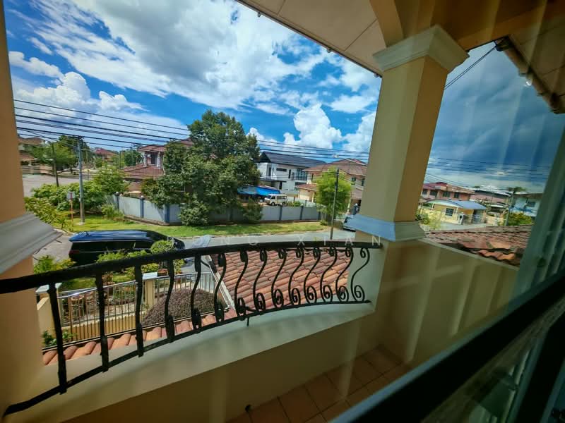 Semi-Detached House for Sale in Kuching (Sarawak) - Bong Xian - Exterior - PropertyGuru.com.my