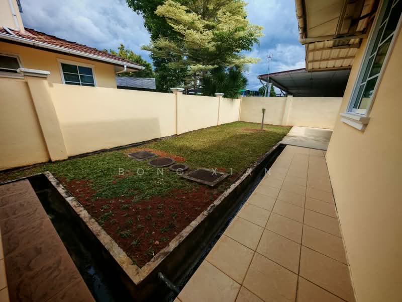 Semi-Detached House for Sale in Kuching (Sarawak) - Bong Xian - Exterior - PropertyGuru.com.my