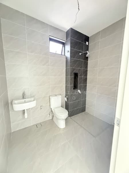 ulu tiram ulu tiram ulus tirams untuk Untuk Dijual - RM 680,000, Mac 2026 - Bathroom - PropertyGuru.com.my