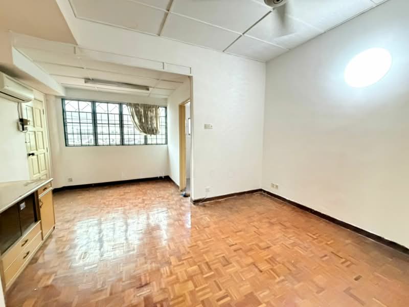 USJ 4 untuk Untuk Dijual - RM 838,000, Mac 2026 - Living Room - PropertyGuru.com.my