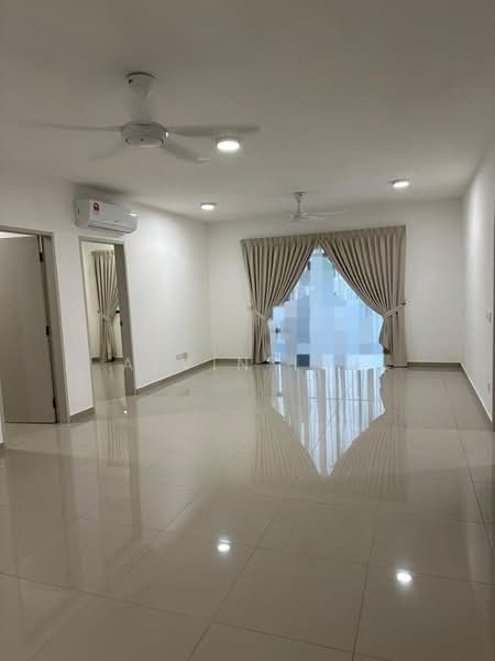 Huni @ Eco Ardence untuk Untuk Disewa - RM 1,600 /bulan, Mac 2026 - Living Room - PropertyGuru.com.my