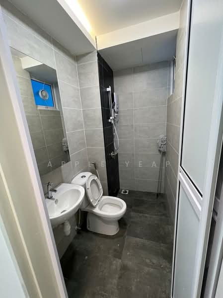 QuayWest Residence untuk Untuk Disewa - RM 2,350 /bulan, Apr 2026 - Bathroom - PropertyGuru.com.my