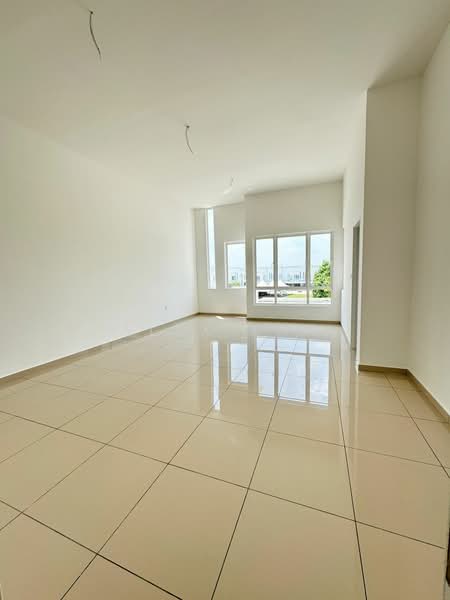 2-storey Terraced House for Sale in Seremban (Negeri Sembilan) - Alex Tan - Living Room - PropertyGuru.com.my