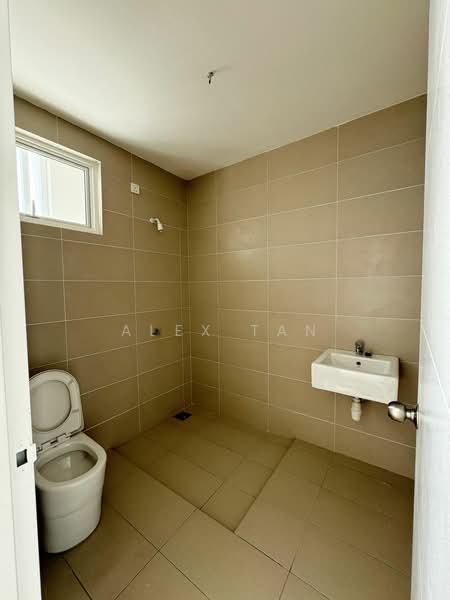 2-storey Terraced House for Sale in Bandar Sri Sendayan (Negeri Sembilan) - Alex Tan - Bathroom - PropertyGuru.com.my