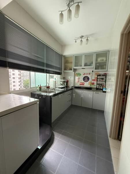 Abadi Ria untuk Untuk Dijual - RM 880,000, Mac 2026 - Kitchen - PropertyGuru.com.my