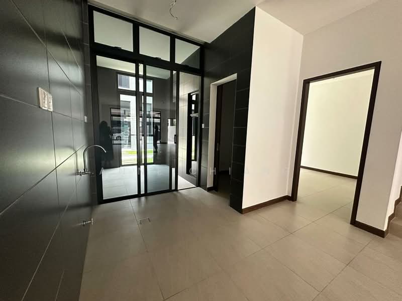 2-storey Terraced House for Sale in Puteri Harbour (Iskandar Puteri (Nusajaya)) - Anne Chiang - Entrance - PropertyGuru.com.my
