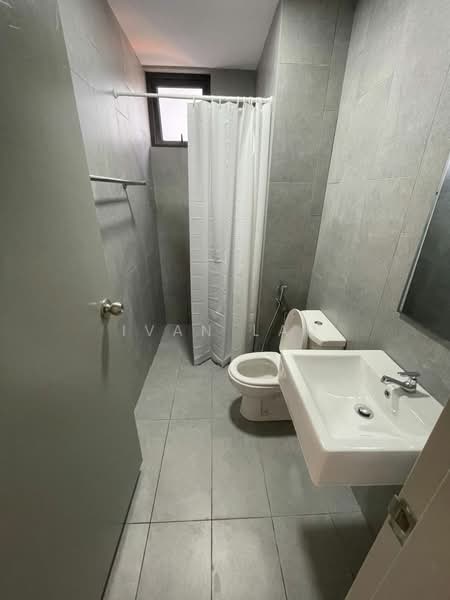 Service Residence for Sale at M Vertica - Ivan Lau - Bathroom - PropertyGuru.com.my