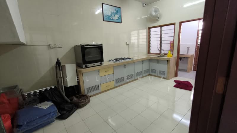 Jalan SL4 untuk Untuk Dijual - RM 749,000, Mac 2026 - Kitchen - PropertyGuru.com.my