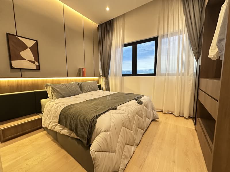 Service Residence for Sale at The Straits View DUO - Eliin Loo - Bedroom - PropertyGuru.com.my