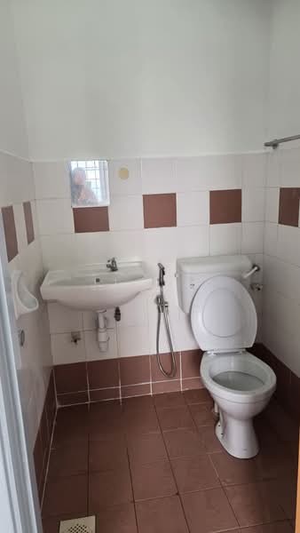 Danau Murni untuk Untuk Disewa - RM 1,249 /bulan, Mac 2026 - Bathroom - PropertyGuru.com.my