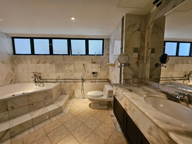 Diamond Villa Condominium untuk Untuk Dijual - RM 1,350,000, Mac 2026 - Bathroom - PropertyGuru.com.my