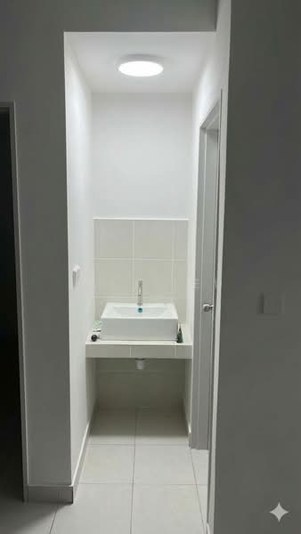 Condominium for Rent at Residensi Bukit Palma 3 (Palm Hill Residence 3) - Jack Leu - Bathroom - PropertyGuru.com.my