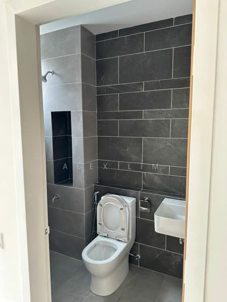 Senadi Hills untuk Untuk Disewa - RM 3,800 /bulan, Apr 2026 - Bathroom - PropertyGuru.com.my