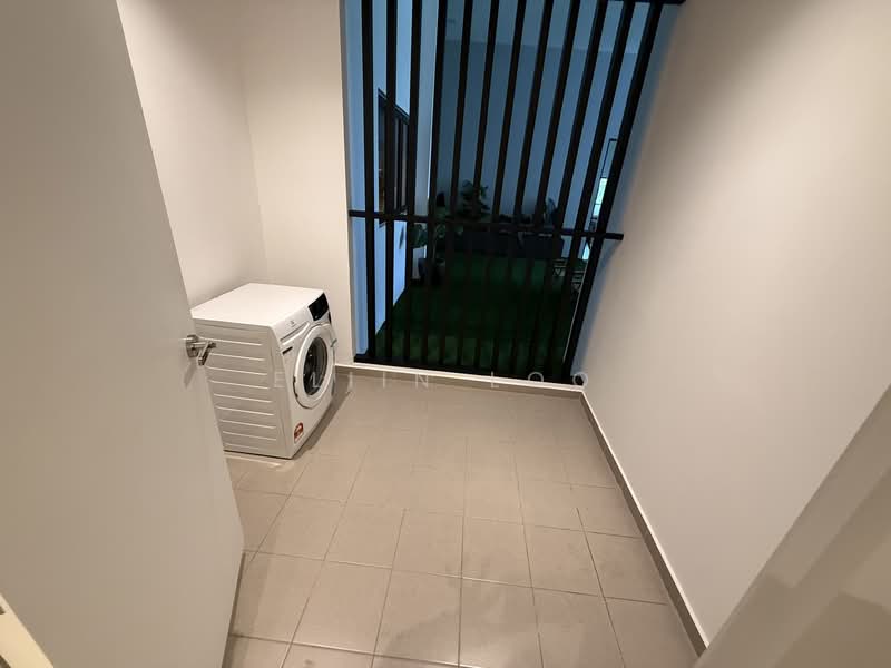 Service Residence for Sale at The Straits View DUO - Eliin Loo - Interior - PropertyGuru.com.my