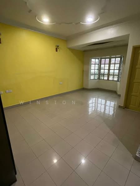 Rumah Teres 2 Tingkat untuk Dijual di Taman Bukit Maluri (Kepong) - Winston Chin - Living Room - PropertyGuru.com.my