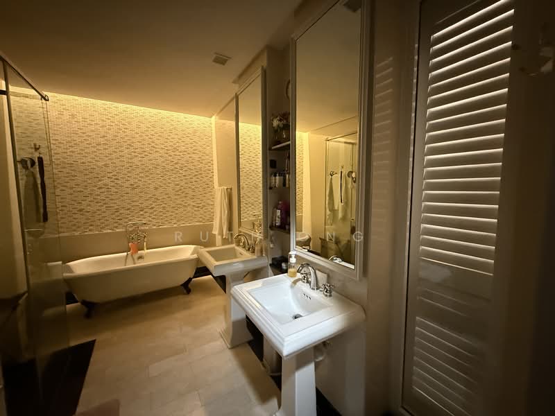 Quayside Seafront Resort Condominiums untuk Untuk Dijual - RM 1,980,000, Mac 2026 - Bathroom - PropertyGuru.com.my