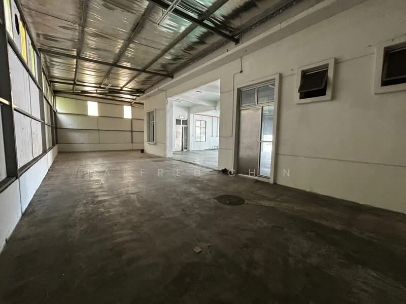 Factory for Rent in Taman Perindustrian Kinrara (Bandar Kinrara) - Alfred Chin - Interior - PropertyGuru.com.my