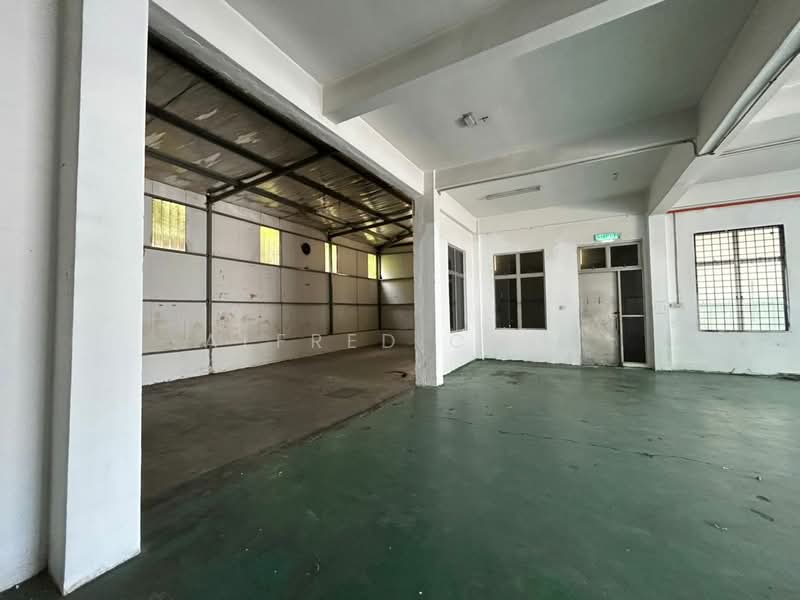 Factory for Rent in Taman Perindustrian Kinrara (Bandar Kinrara) - Alfred Chin - Interior - PropertyGuru.com.my