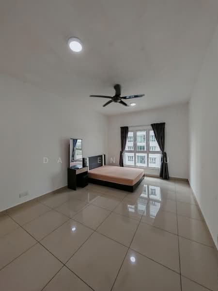 Untuk Disewa - Seasons Amara Larkin