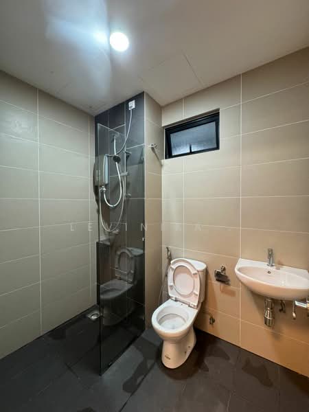 Service Residence for Rent at Zentro Residences Serviced Apartment - Levinika . - Bathroom - PropertyGuru.com.my