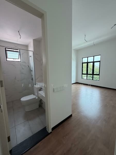Semi-Detached House for Sale in Seberang Perai (Penang) - Fanny Wong - Bathroom - PropertyGuru.com.my