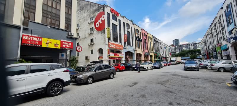 Shop for Sale in Kuchai Entrepreneurs Park (Kuchai Lama) - Wilson Yong - Exterior - PropertyGuru.com.my