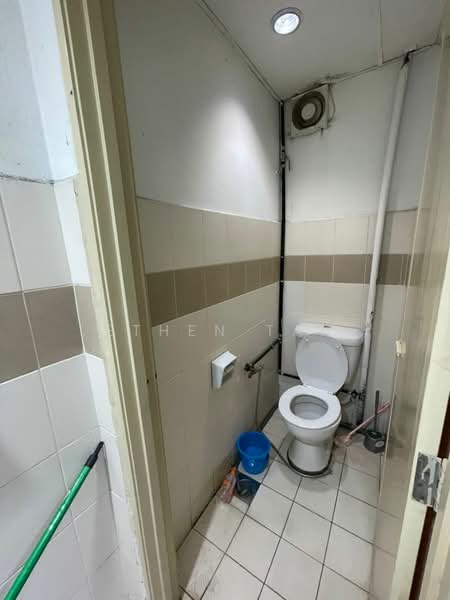 Office for Rent in Bayan Baru (Penang) - Ethen Tan - Bathroom - PropertyGuru.com.my