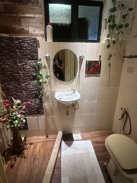 2-storey Terraced House for Sale in Usj 9 (Subang Jaya) - Soh Ping - Bathroom - PropertyGuru.com.my