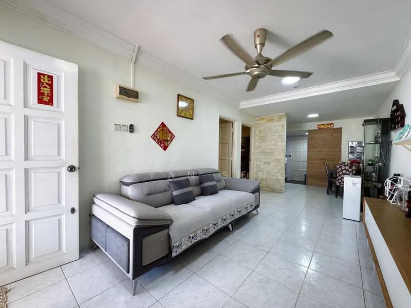 1-storey Terraced House for Sale in Taman Universiti (Skudai) - Bryan Seng - Living Room - PropertyGuru.com.my