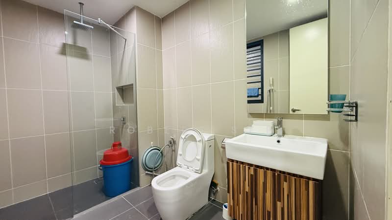 Condominium for Rent at Cristal Serin Residence - Robert See - Bathroom - PropertyGuru.com.my