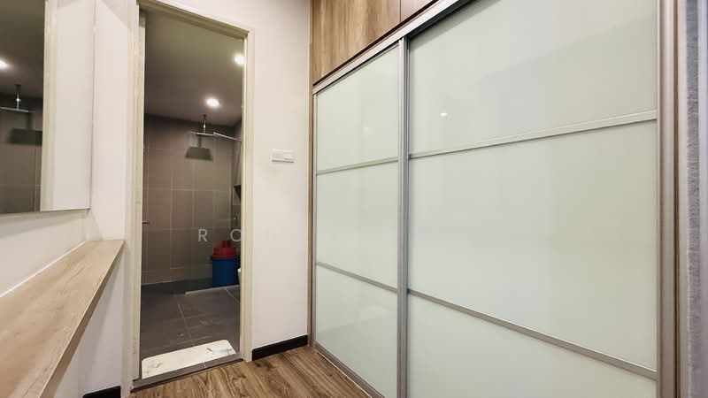 Condominium for Rent at Cristal Serin Residence - Robert See - Bathroom - PropertyGuru.com.my