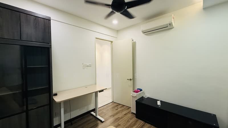 Condominium for Rent at Cristal Serin Residence - Robert See - Bedroom - PropertyGuru.com.my