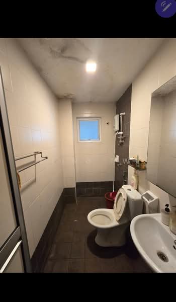 Rumah Teres 2.5 Tingkat untuk Dijual di Laman Rimbunan (Kepong) - Kiing TW - Bathroom - PropertyGuru.com.my