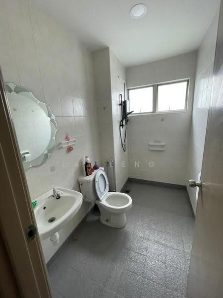 Bungalow House untuk Dijual di Bandar Mahkota Cheras (Cheras) - Lai Leng - Bathroom - PropertyGuru.com.my