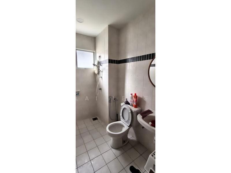 Bungalow House untuk Dijual di Bandar Mahkota Cheras (Cheras) - Lai Leng - Bathroom - PropertyGuru.com.my