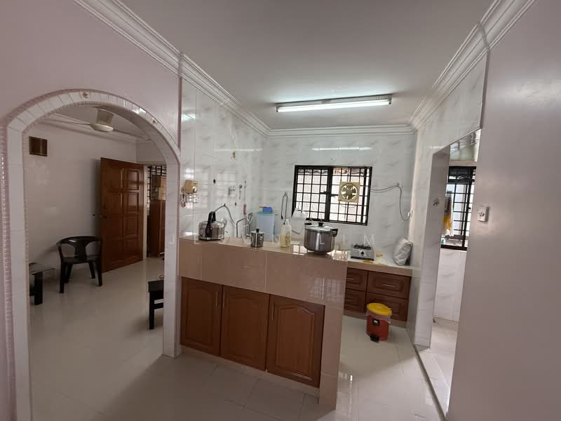 Flat for Sale at Sri Angkasa Apartment - Jeson Lim - Kitchen - PropertyGuru.com.my