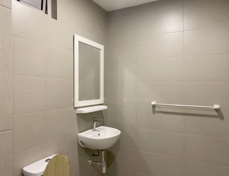 City Residence untuk Untuk Dijual - RM 1,200,000, Mac 2026 - Common Bathroom - PropertyGuru.com.my