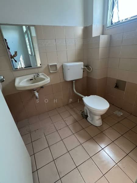 Usj 14 untuk Untuk Dijual - RM 718,000, Mac 2026 - Bathroom - PropertyGuru.com.my