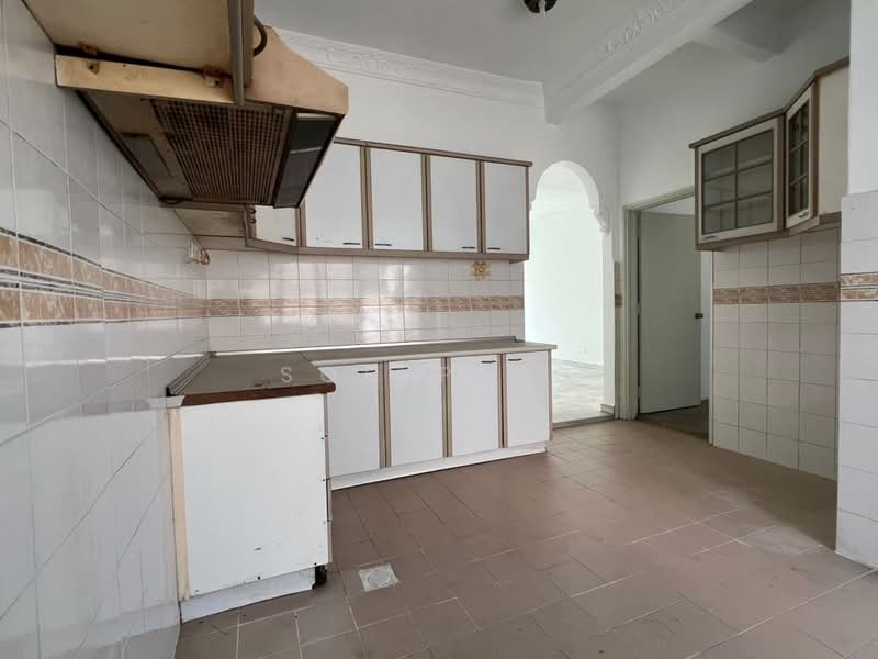 Usj 14 untuk Untuk Dijual - RM 718,000, Mac 2026 - Kitchen - PropertyGuru.com.my