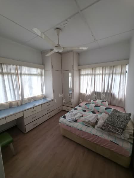 SS1 Kampung Tunku PJ Double Storey Bungalow For Sale untuk Untuk Dijual - RM 2,799,999, Mac 2026 - Bedroom - PropertyGuru.com.my