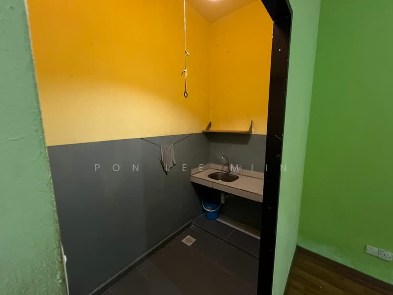 Shop / Office for Rent in Taman Maluri (Cheras) - Pon Lee Miin - Interior - PropertyGuru.com.my