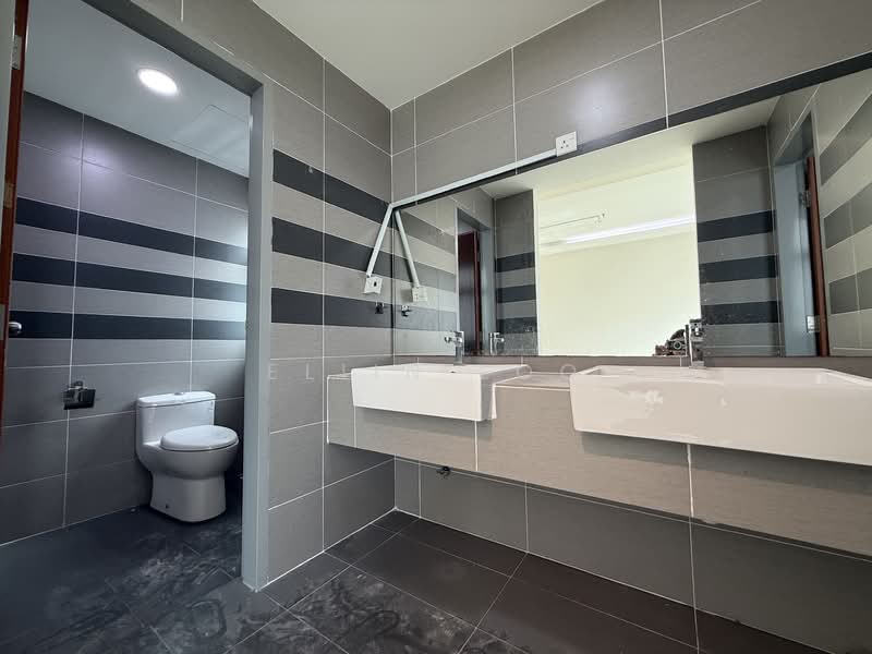 Service Residence for Sale at G Residence - Eliin Loo - Bathroom - PropertyGuru.com.my