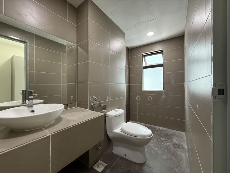 Service Residence for Sale at G Residence - Eliin Loo - Bathroom - PropertyGuru.com.my