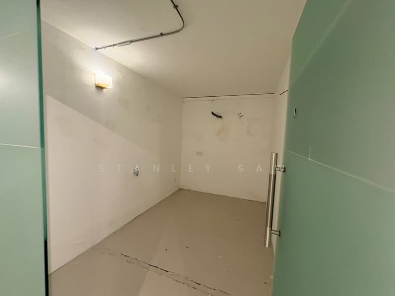 Kelawai Road Detached Commercial Unit untuk Untuk Disewa - RM 25,000 /bulan, Mac 2026 - Interior - PropertyGuru.com.my