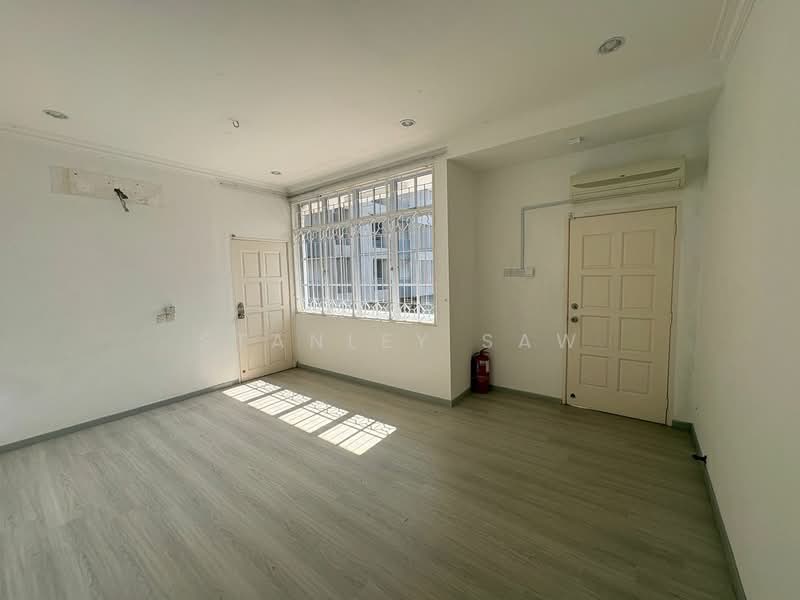 Kelawai Road Detached Commercial Unit untuk Untuk Disewa - RM 25,000 /bulan, Mac 2026 - Interior - PropertyGuru.com.my